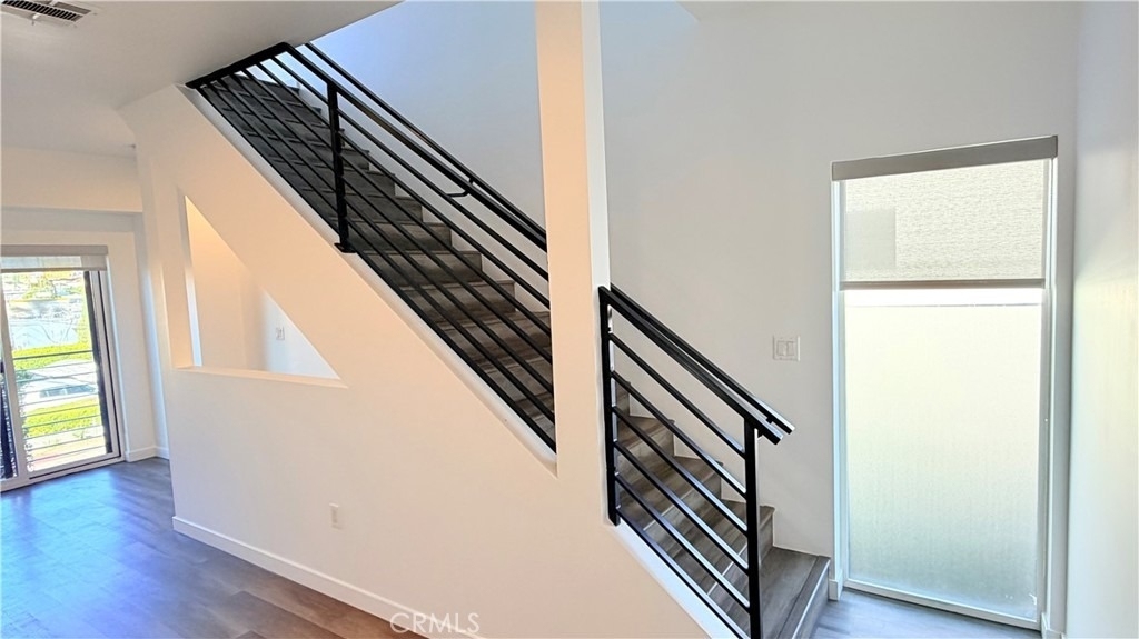 1418 S Cloverdale Avenue - Photo 11