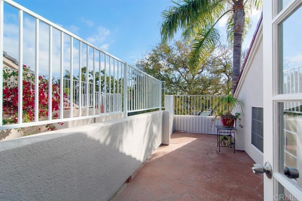942 D Avenue - Photo 24