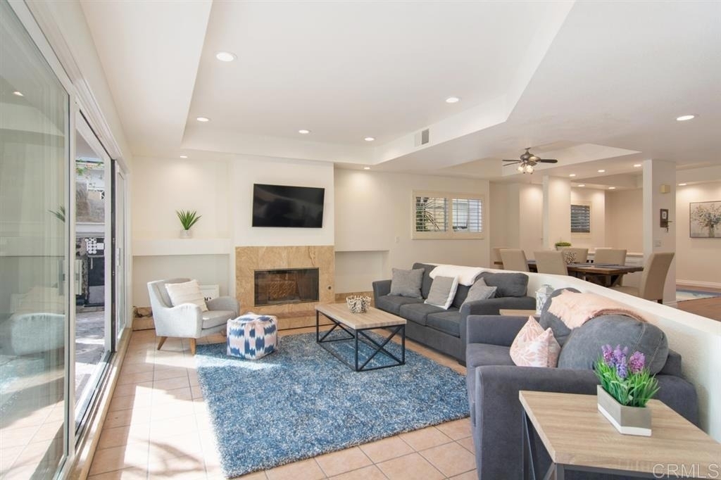 942 D Avenue - Photo 4