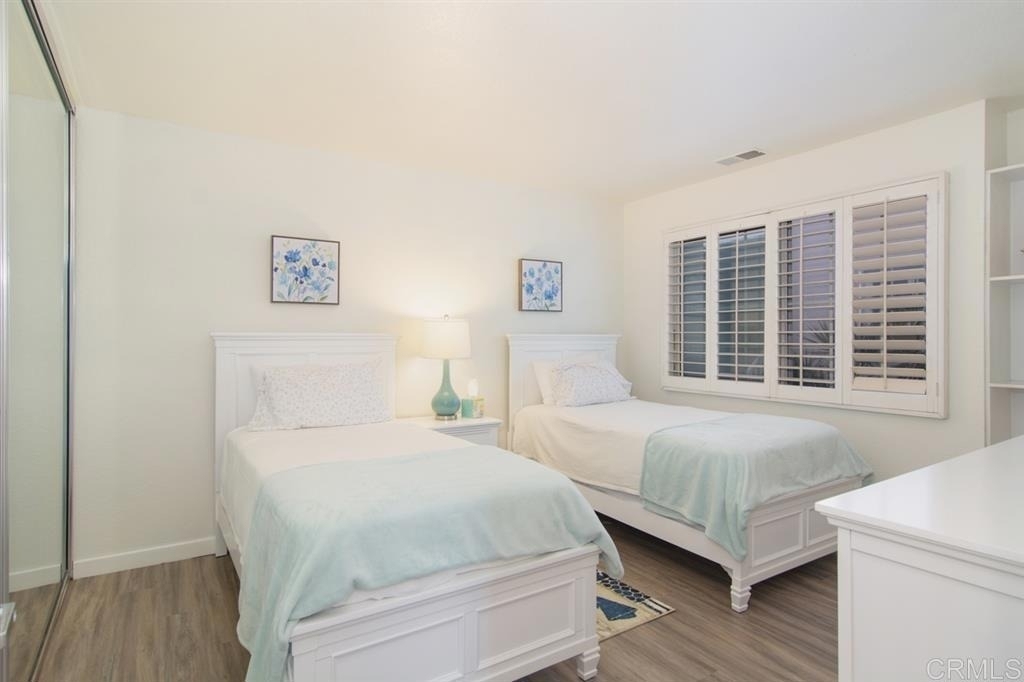 942 D Avenue - Photo 22