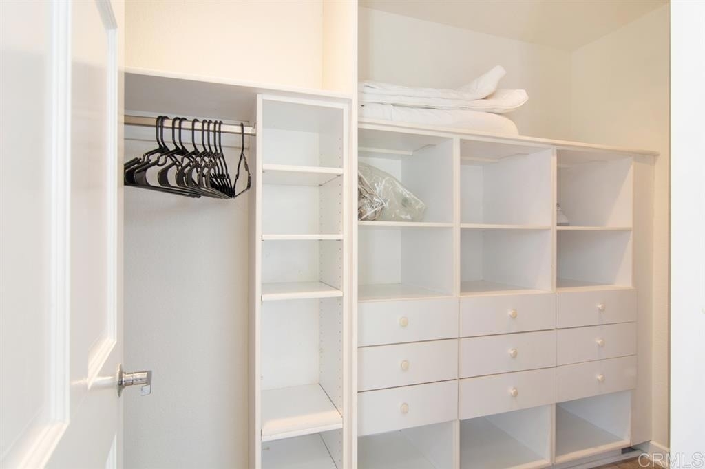 942 D Avenue - Photo 18