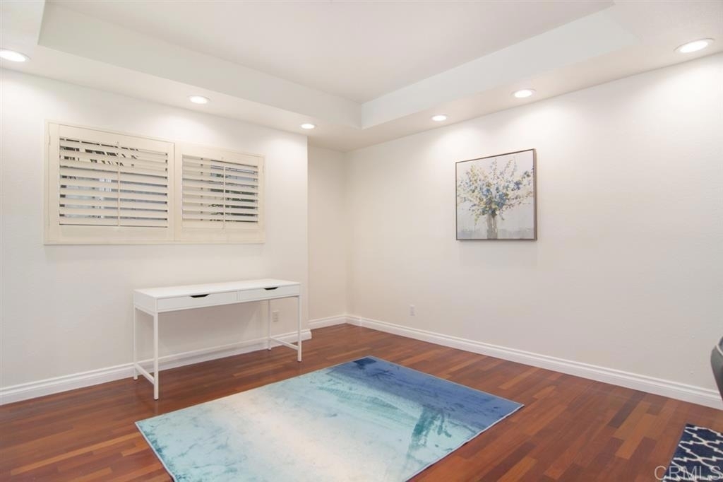 942 D Avenue - Photo 9