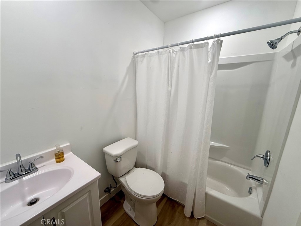 466 S Mott Street - Photo 6