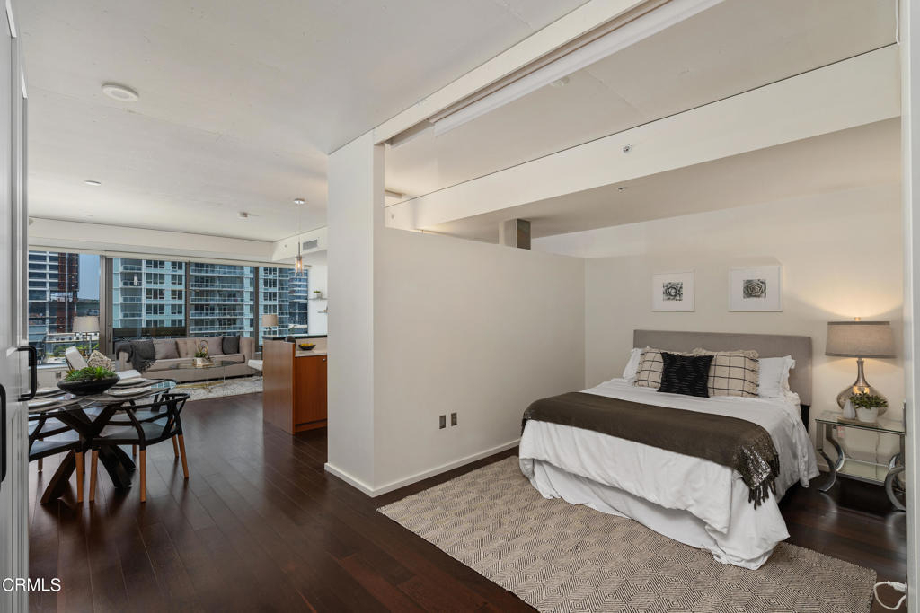 1155 S Grand Avenue - Photo 18