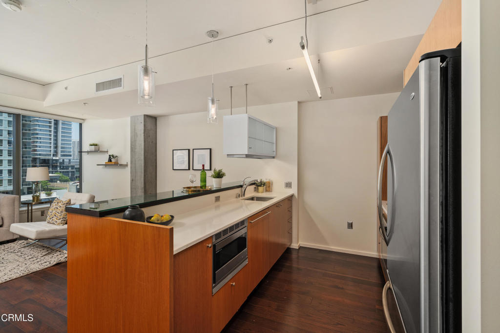 1155 S Grand Avenue - Photo 15