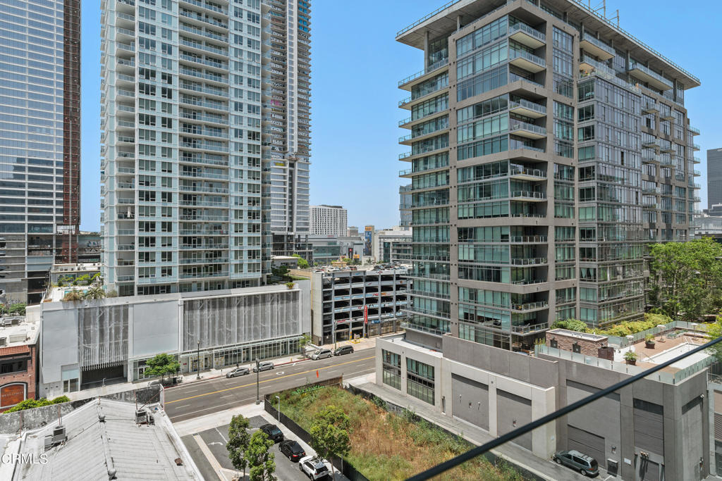 1155 S Grand Avenue - Photo 26