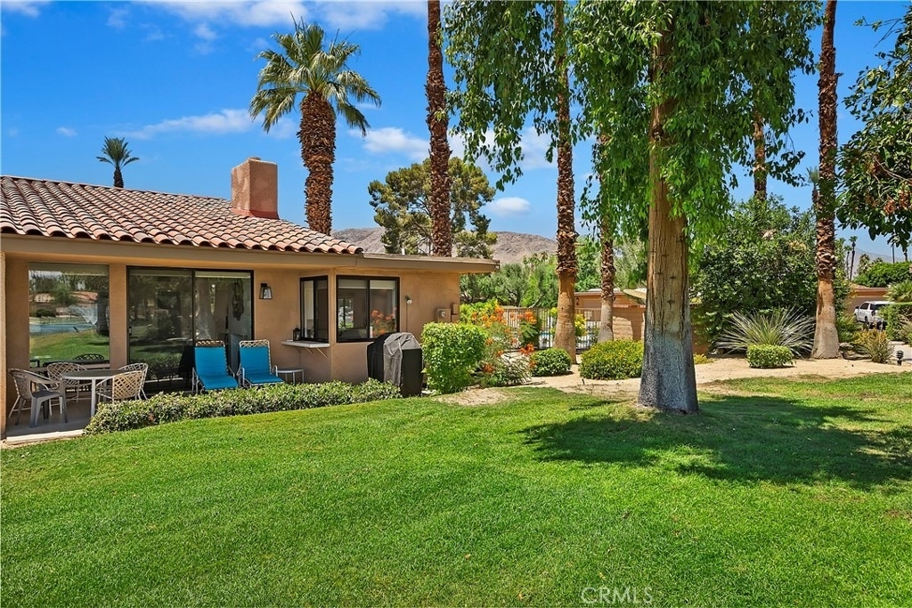 8 Valencia Drive - Photo 13