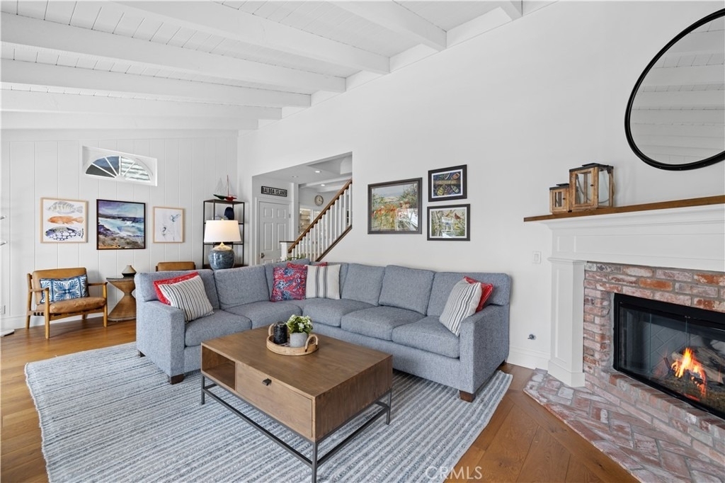 110 Pearl Avenue - Photo 3