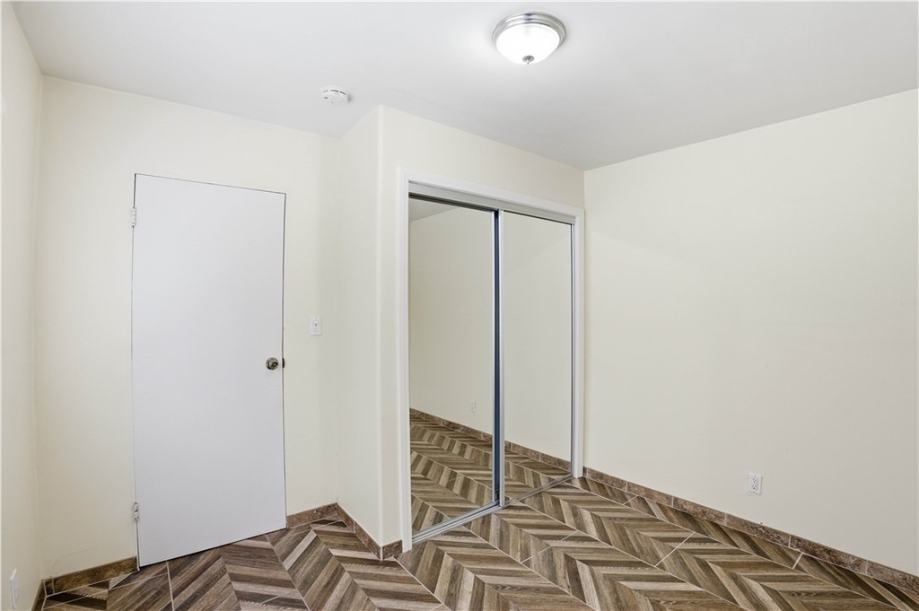 1581 Chanticleer - Photo 5