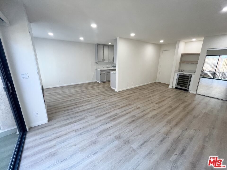 1750 Camino Palmero Street - Photo 31