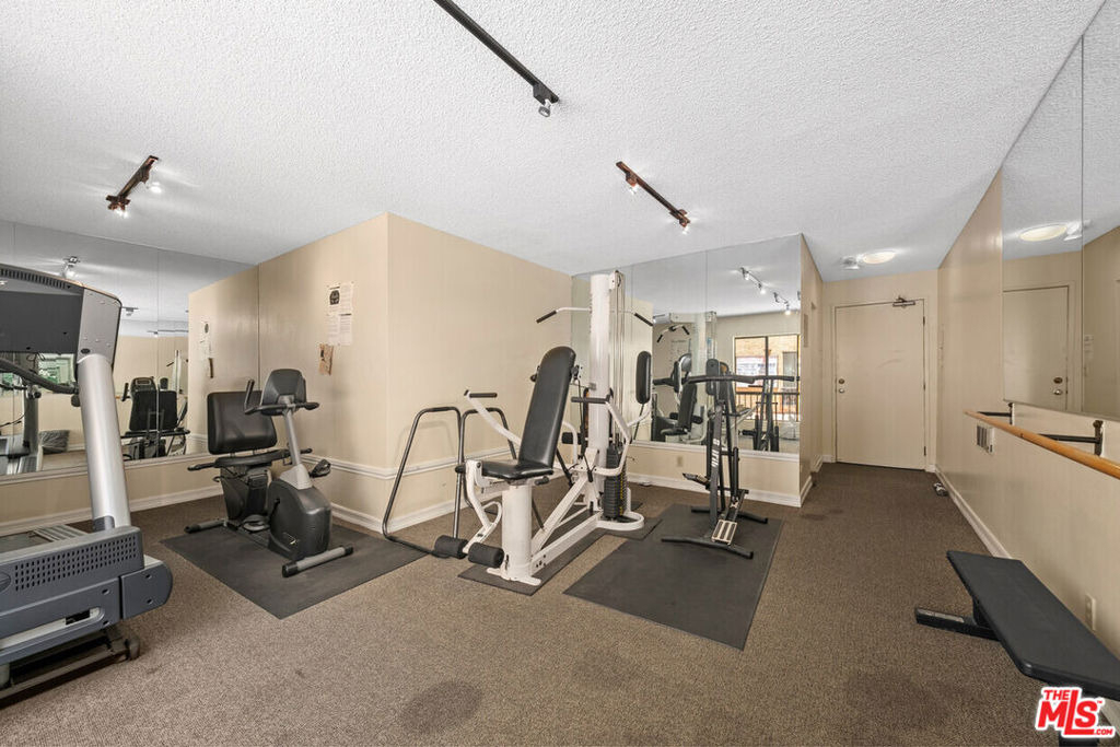 1750 Camino Palmero Street - Photo 23