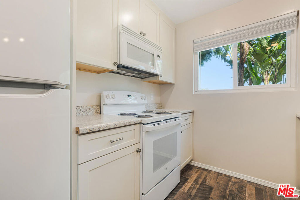 6475 Kanan Dume Road - Photo 4