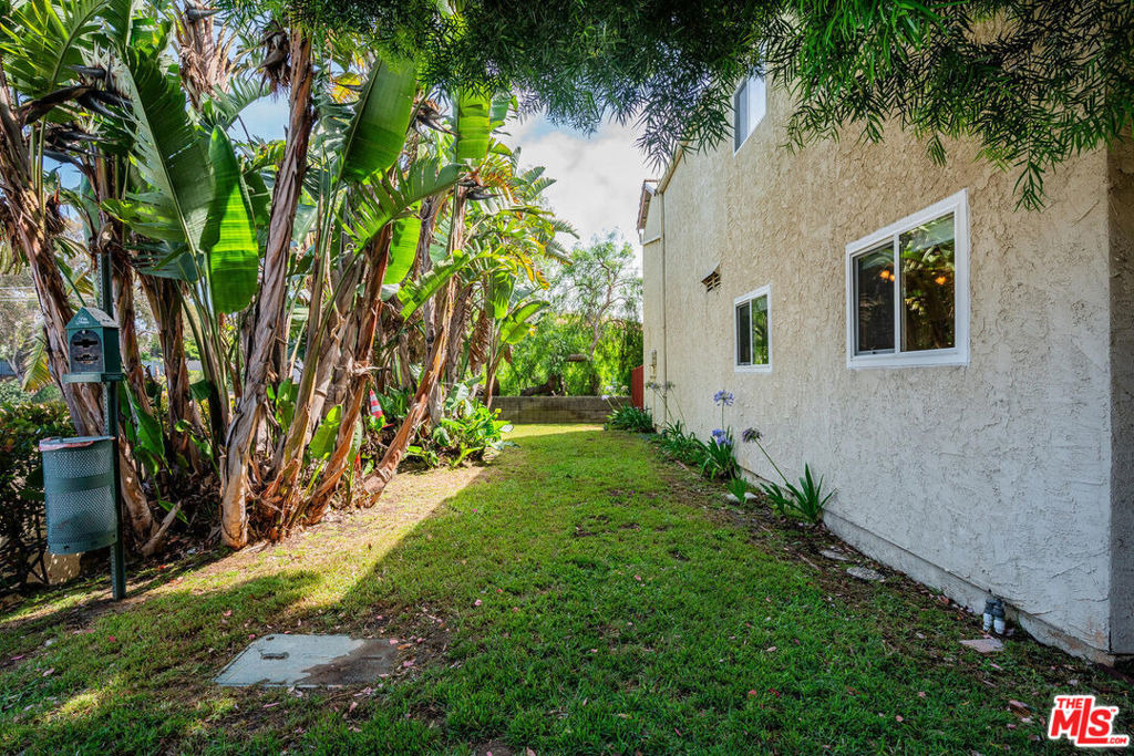 6475 Kanan Dume Road - Photo 13