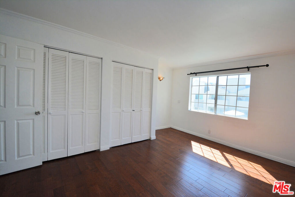 618 N Howard Street - Photo 14