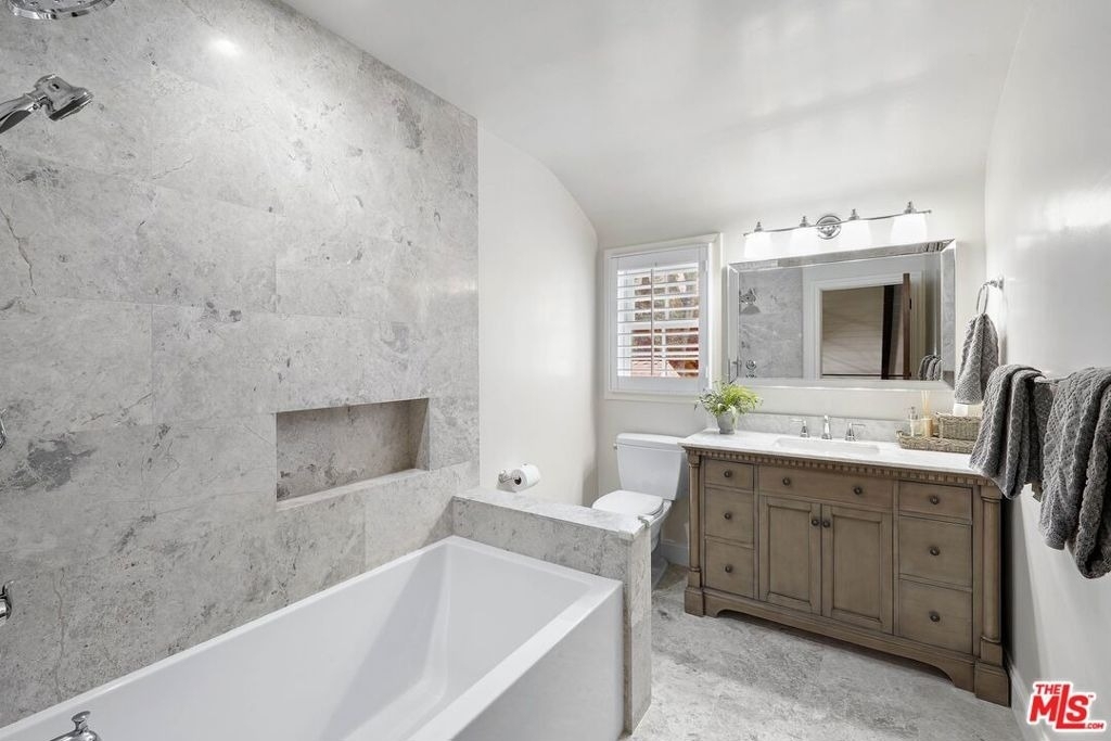 15434 Sutton Street - Photo 30