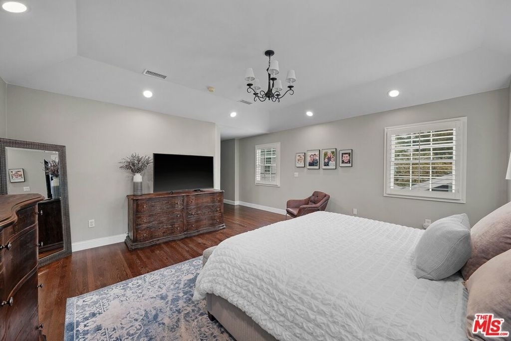 15434 Sutton Street - Photo 25