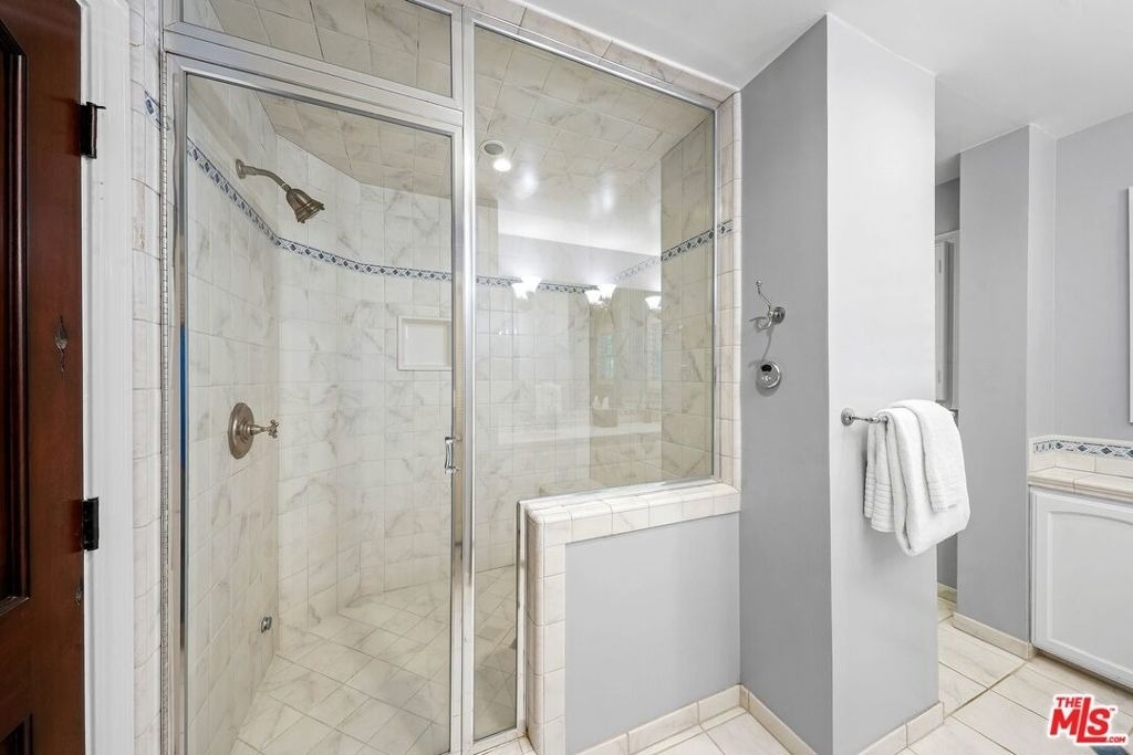 15434 Sutton Street - Photo 28