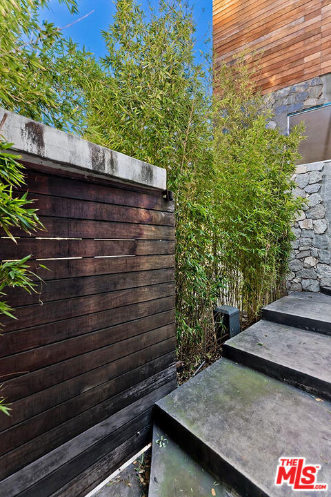 1730 Mount Olympus Drive - Photo 2