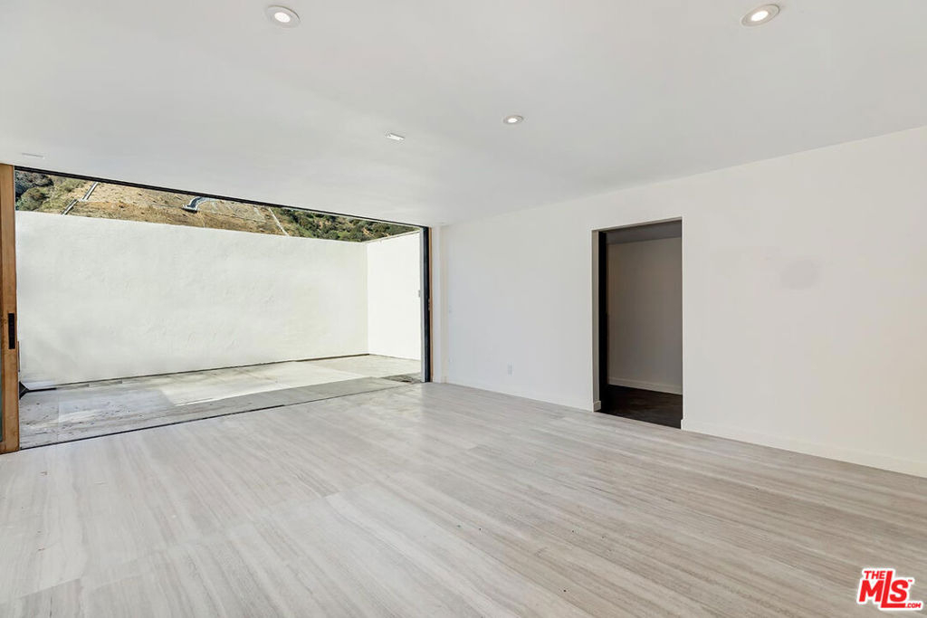 1730 Mount Olympus Drive - Photo 14