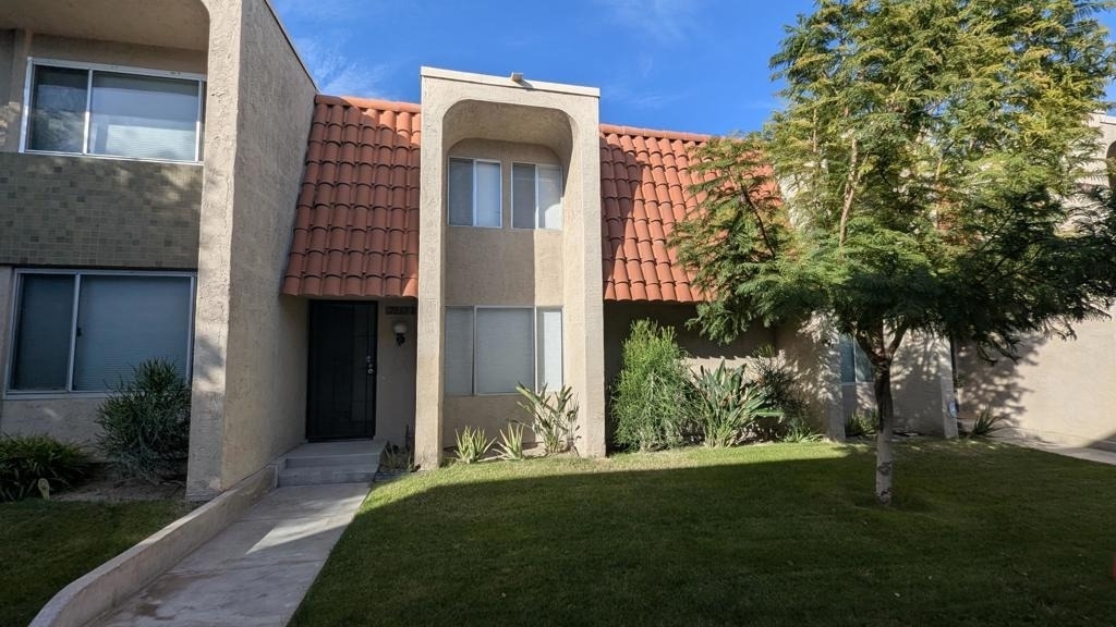 2260 N Indian Canyon Drive - Photo 0