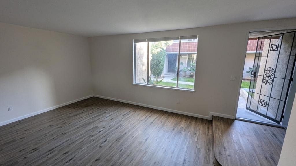 2260 N Indian Canyon Drive - Photo 11