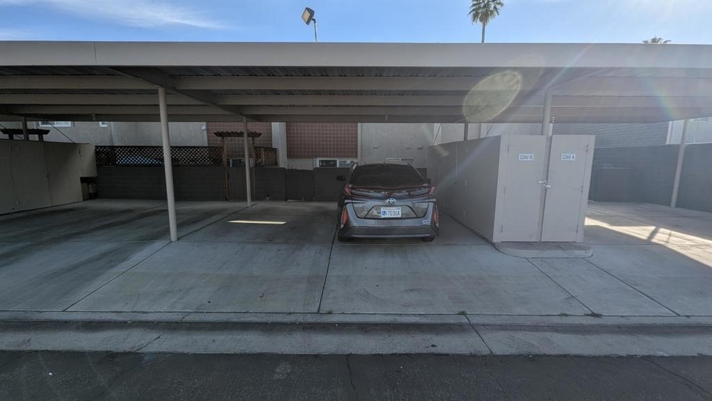 2260 N Indian Canyon Drive - Photo 25