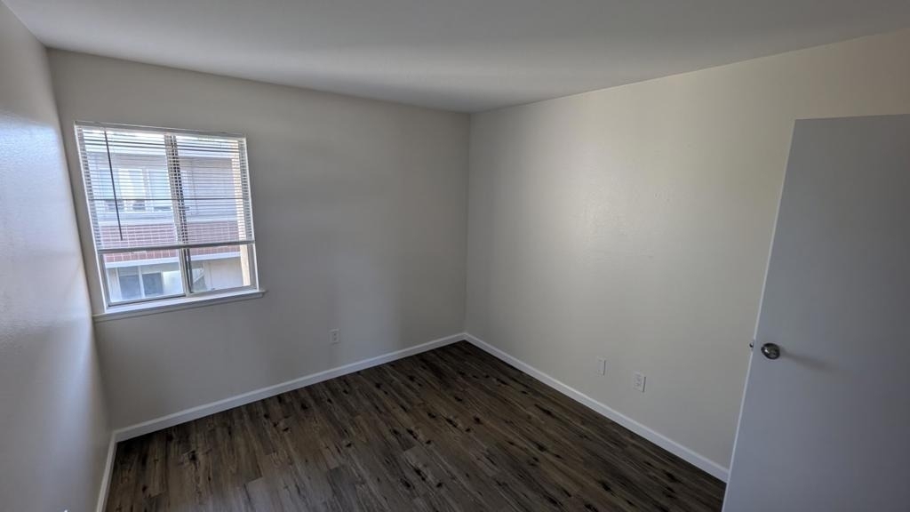2260 N Indian Canyon Drive - Photo 17