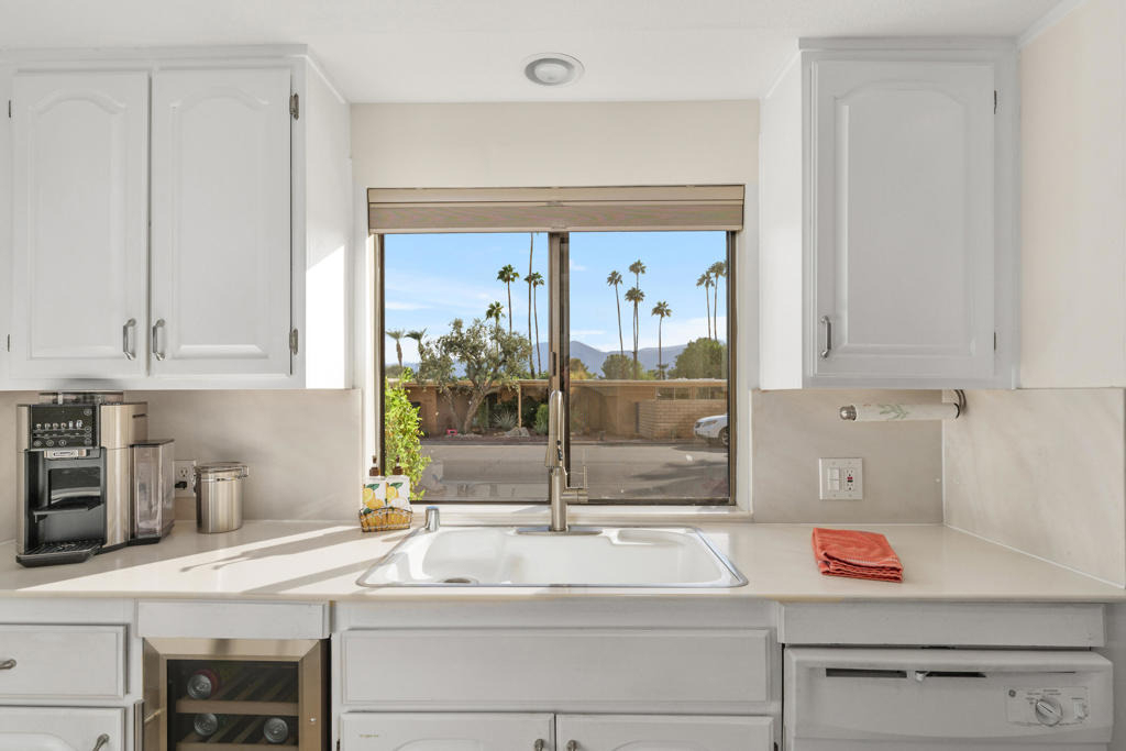42410 Adams Street - Photo 18