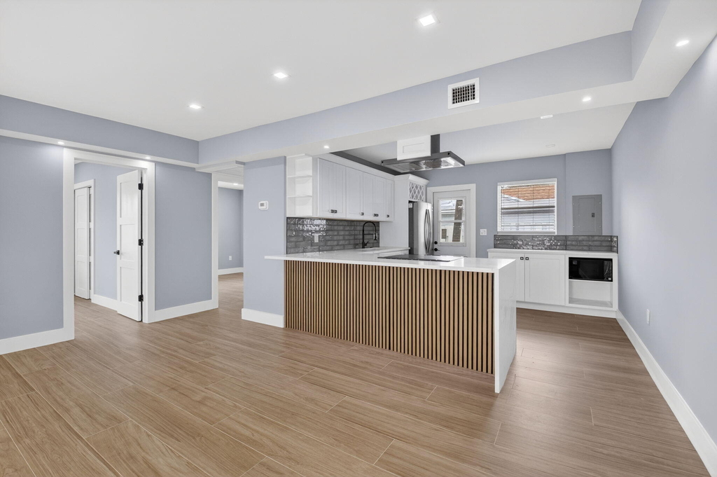 341 Se 3rd Avenue - Photo 4