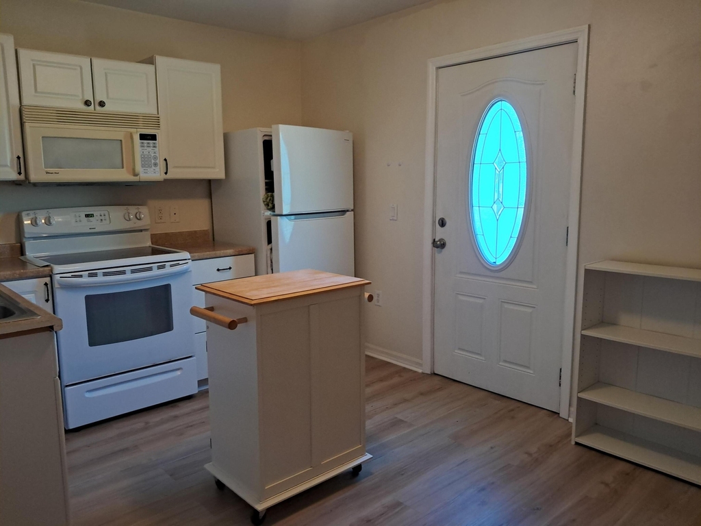 426 Easy Street - Photo 11