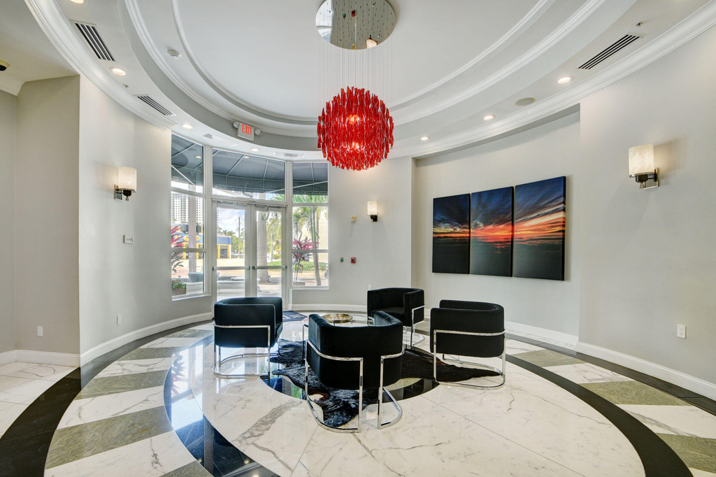 600 S Dixie Highway - Photo 40