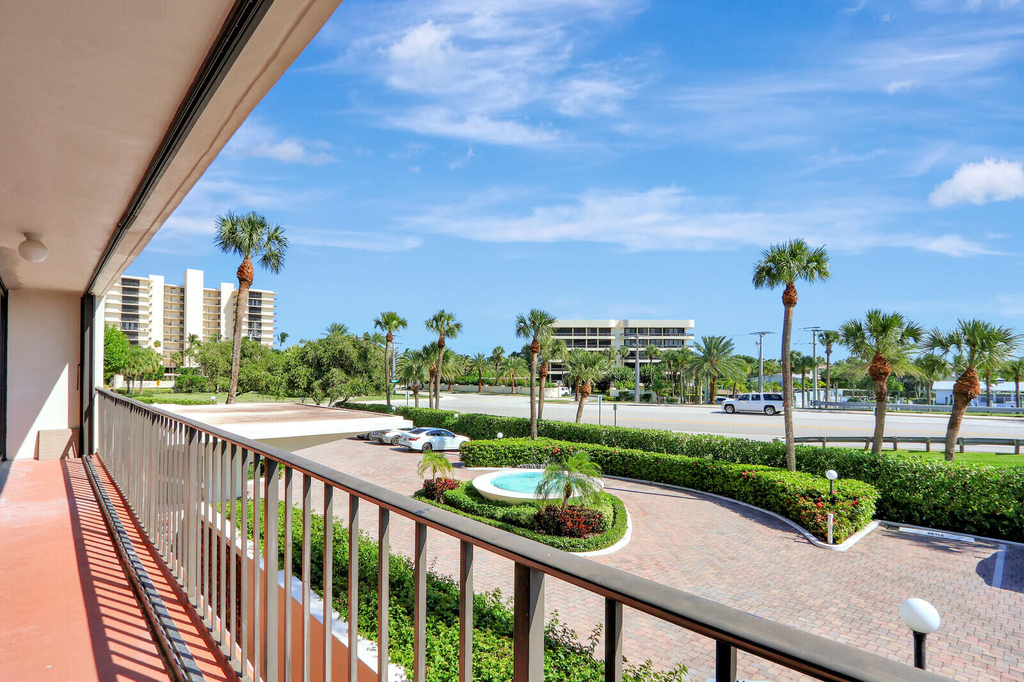225 S Beach Road - Photo 3