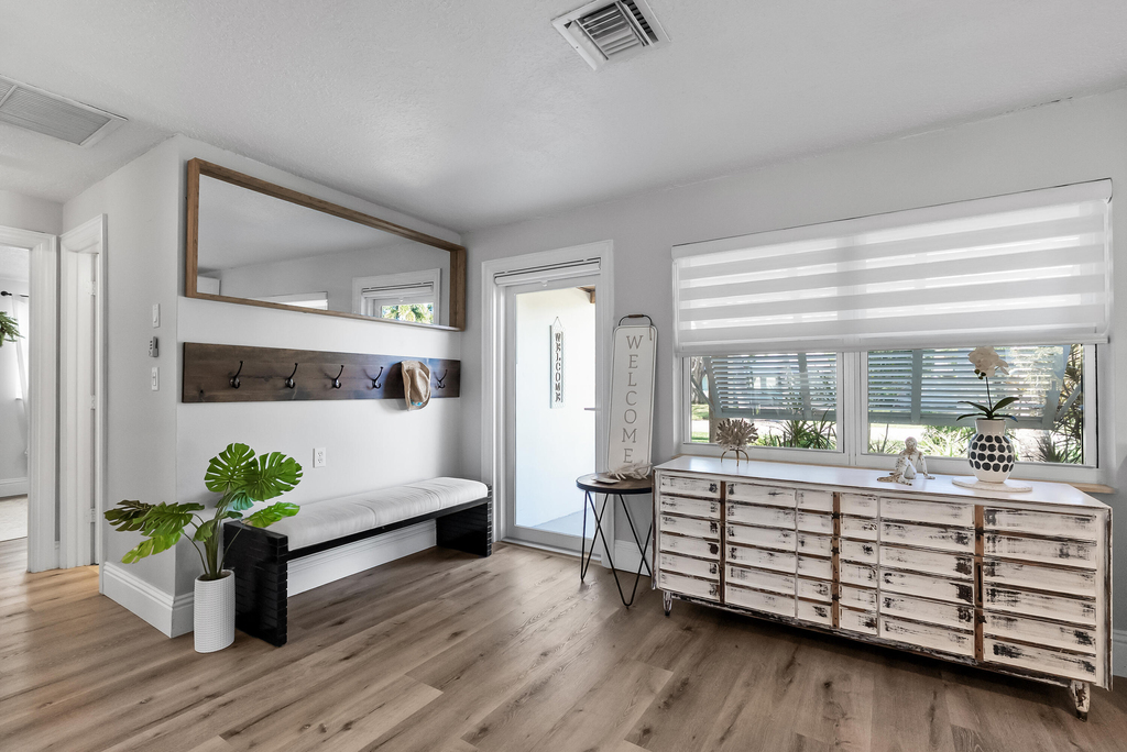 1605 Treemont Avenue - Photo 11