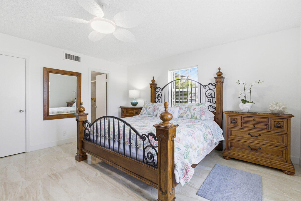 1050 Sugar Sands Boulevard - Photo 15