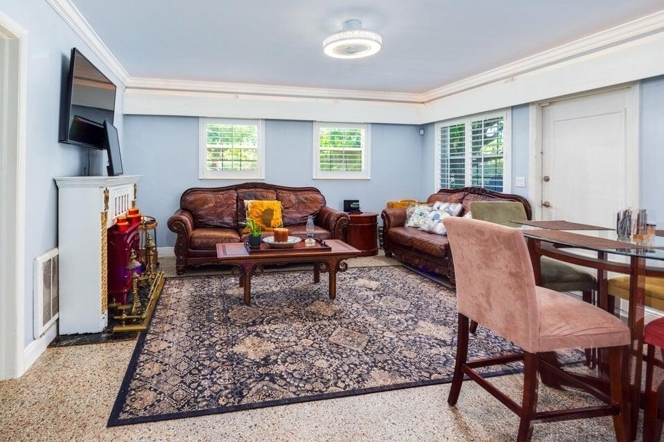 145 Se 3rd Avenue - Photo 17
