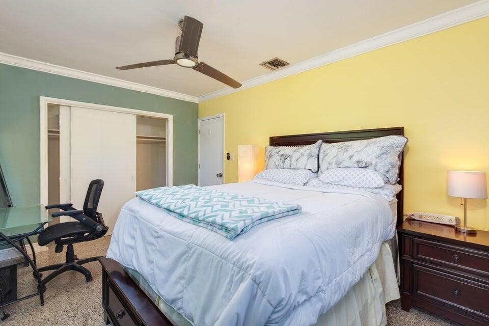 145 Se 3rd Avenue - Photo 10