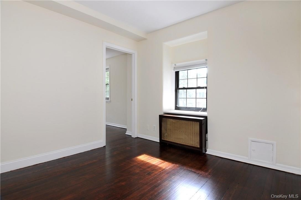 136 Harriman Road - Photo 16