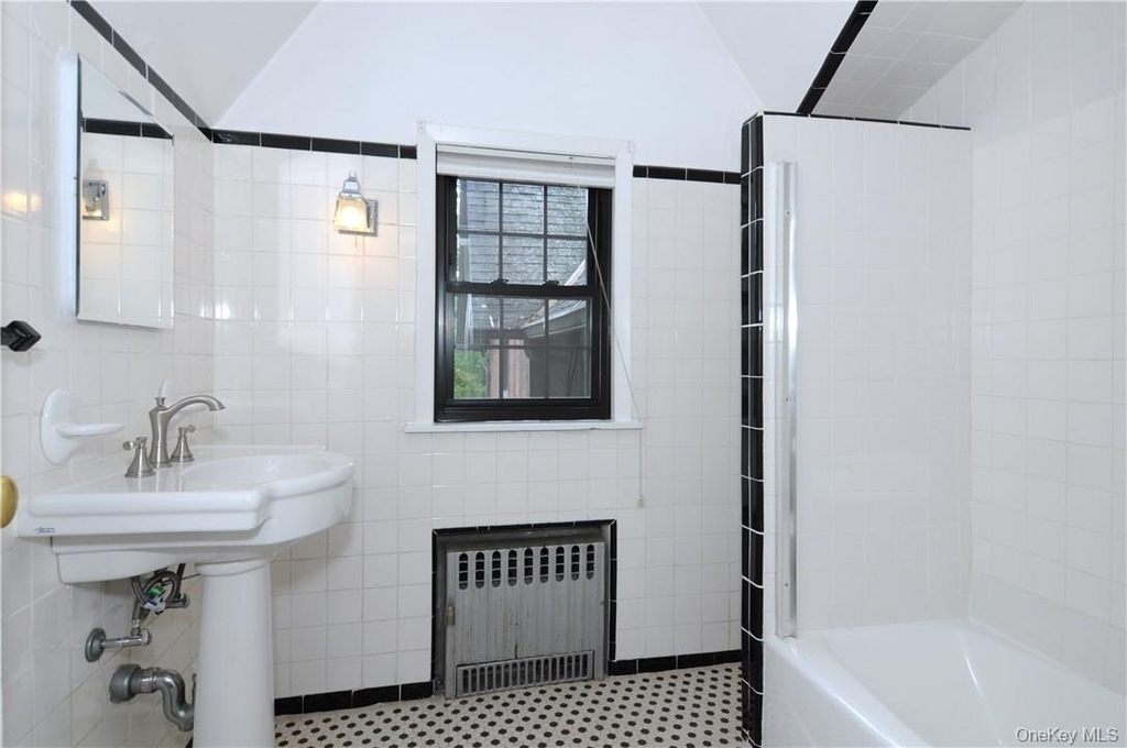 136 Harriman Road - Photo 19