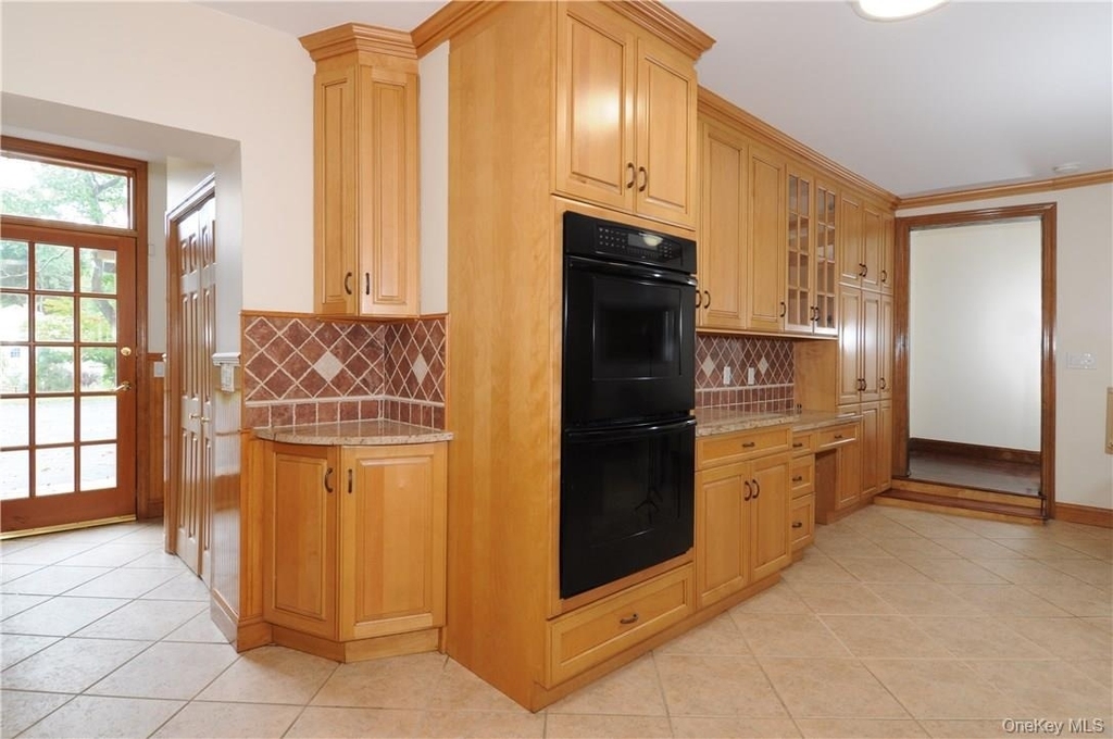 136 Harriman Road - Photo 9