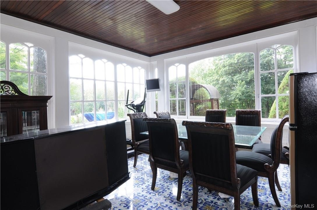 136 Harriman Road - Photo 12