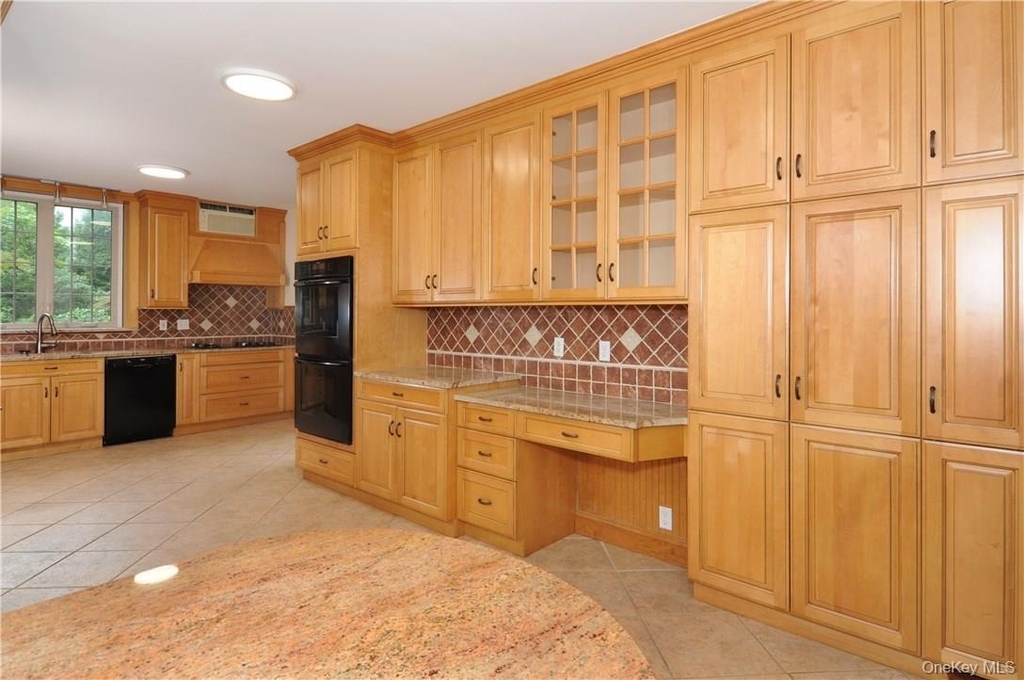 136 Harriman Road - Photo 8