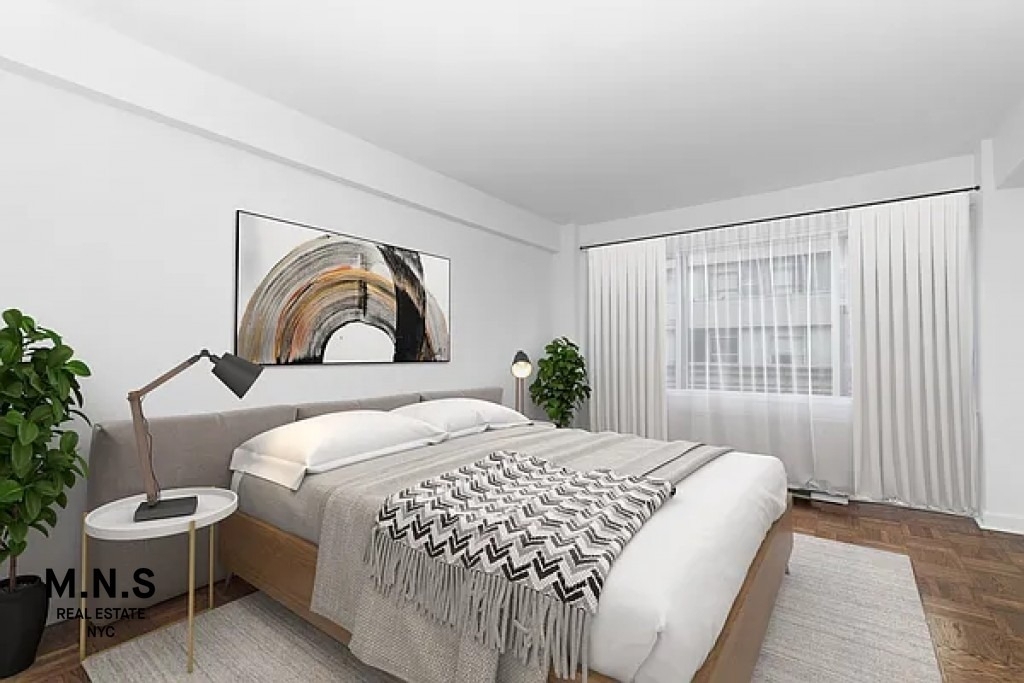 65 W 55th Street - Photo 8