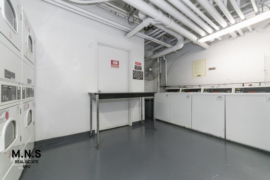 65 W 55th Street - Photo 13