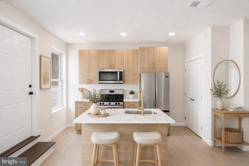 4041 Lancaster Avenue - Photo 3