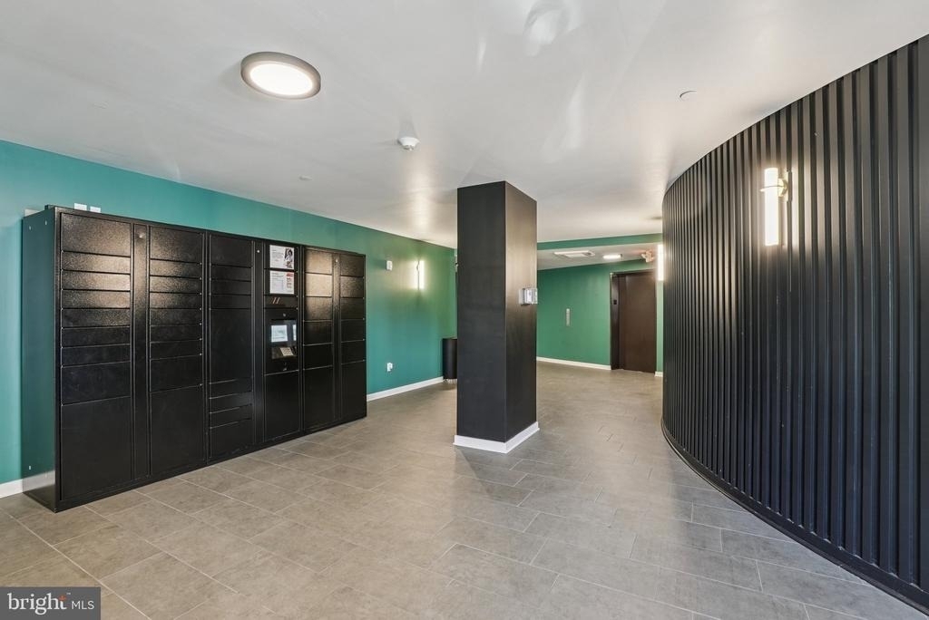 6515 Ridge Avenue - Photo 12