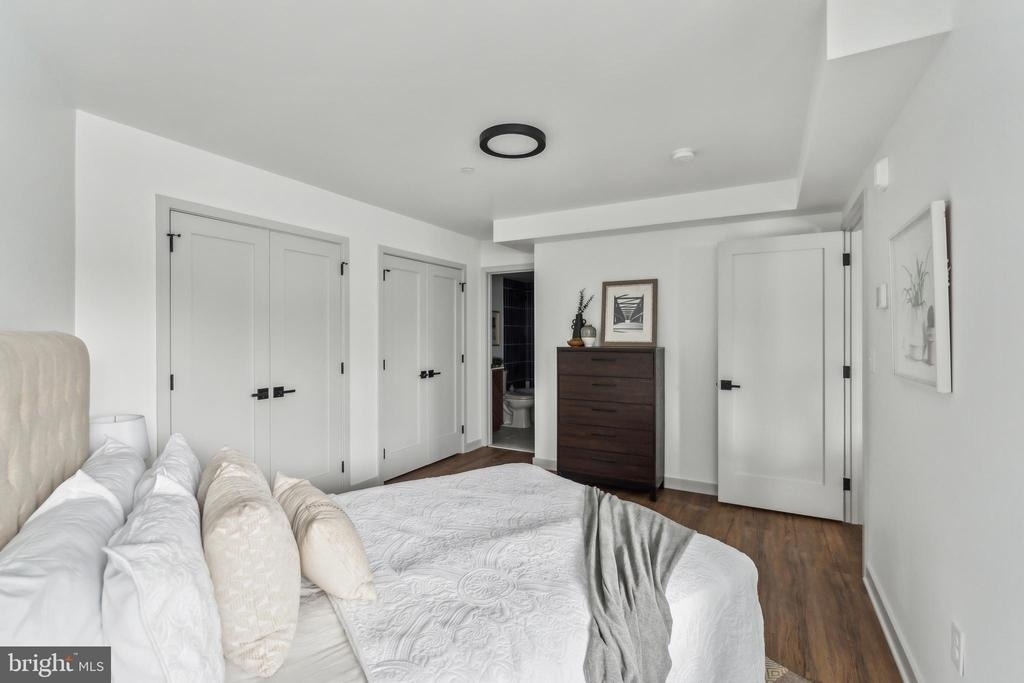 6515 Ridge Avenue - Photo 9