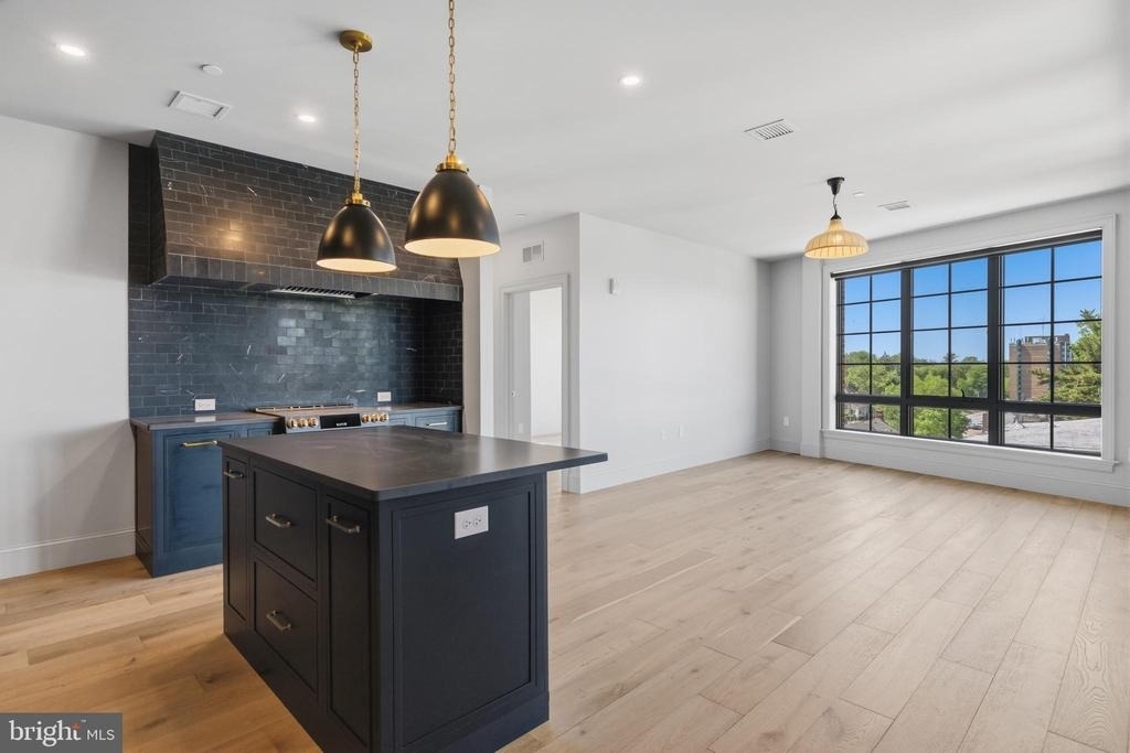 8623 Germantown Unit 204 Avenue - Photo 24