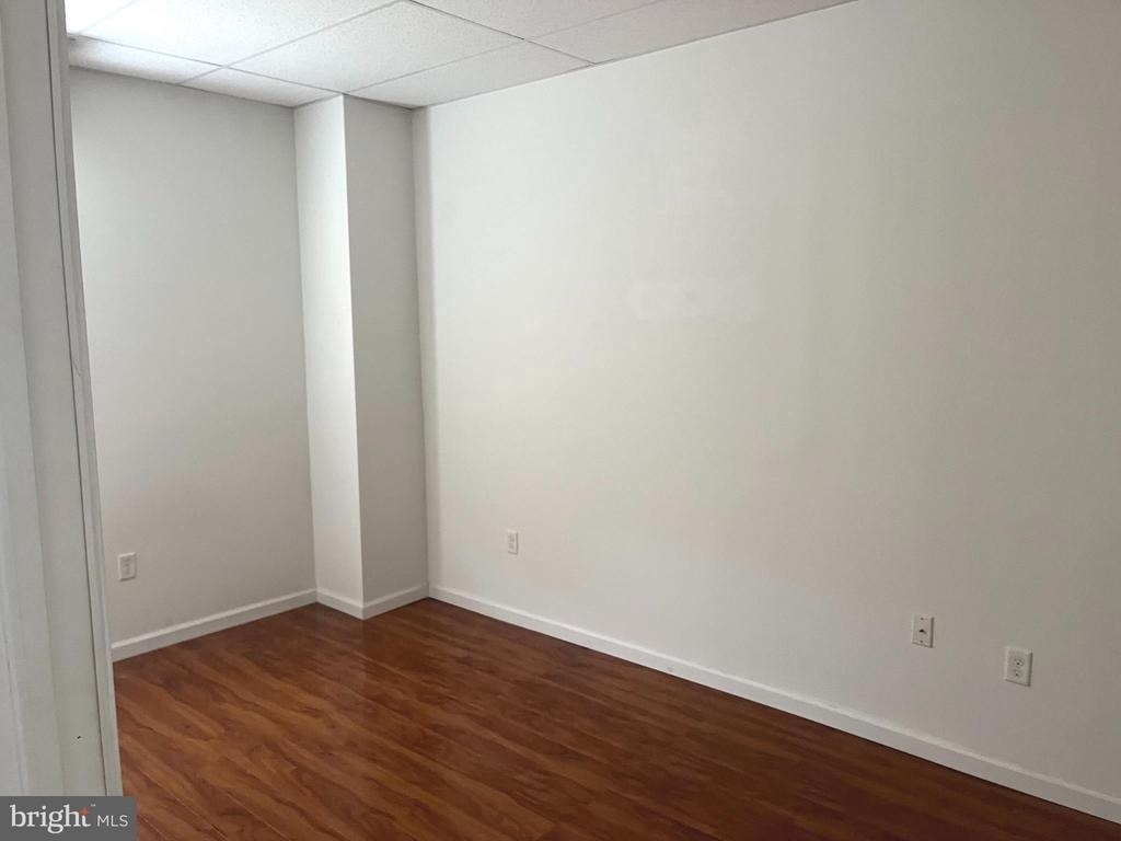 805 W Atlantic Avenue - Photo 2