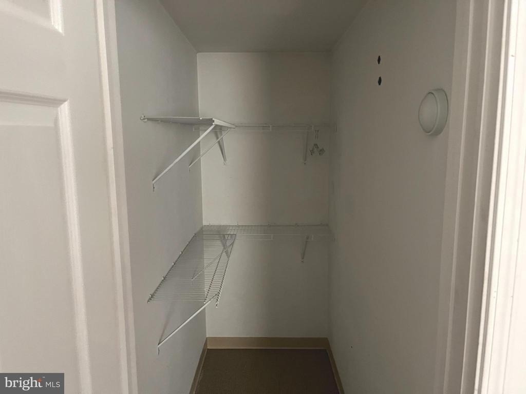805 W Atlantic Avenue - Photo 4