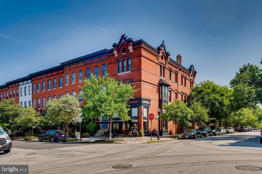 1435 Bolton Street - Photo 10
